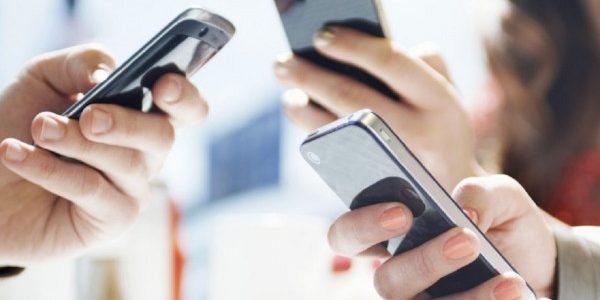 Κίνδυνος αυτόματης λήψης κακόβουλου λογισμικού από παλιές συσκευές Android
